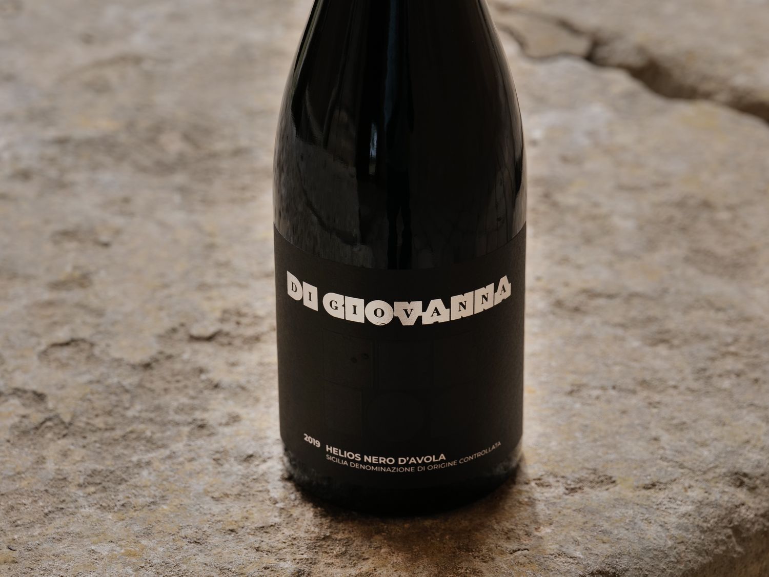 HELIOS Nero d'Avola 480 m. DOC Sicilia 2022 (1 bottle)