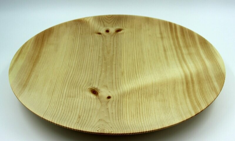Teller aus Zirbenholz