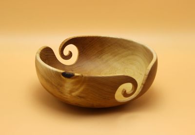 Wolle-/ Garnschale aus Ahorn