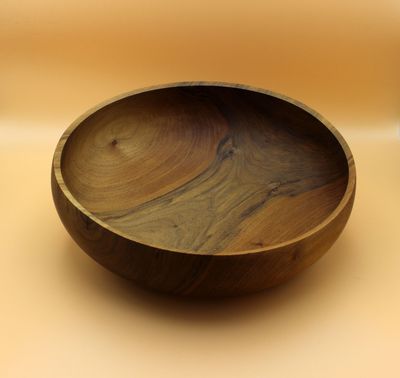 XXL-Obstschale aus Nussbaum