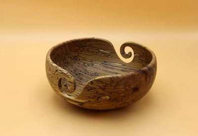 Wolle-/ Garnschale aus gestockter Buche Wolle-/ Garnschale aus gestockter Buche