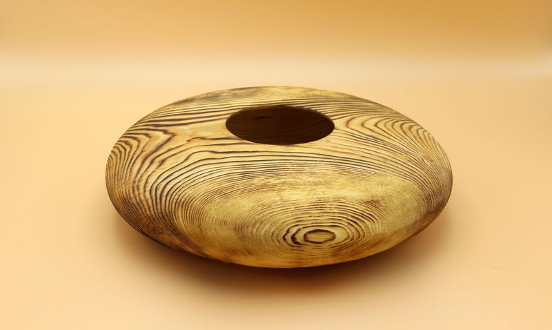Ellipse aus Weymouthkiefer