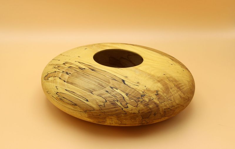 Ellipse aus gestockter Buche