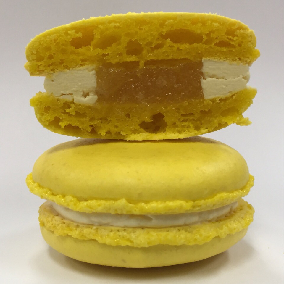 35 Each Clam Shell Passion Pineapple