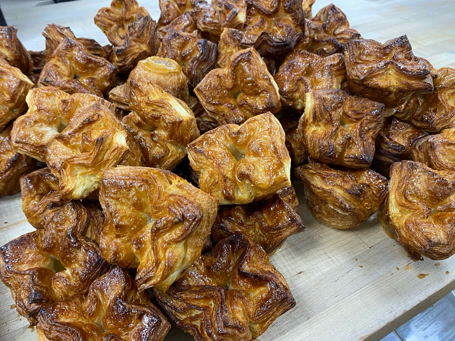 24 Count Tray Kouign Amann