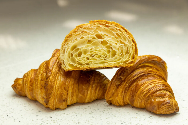 15 Count Tray Butter Croissant