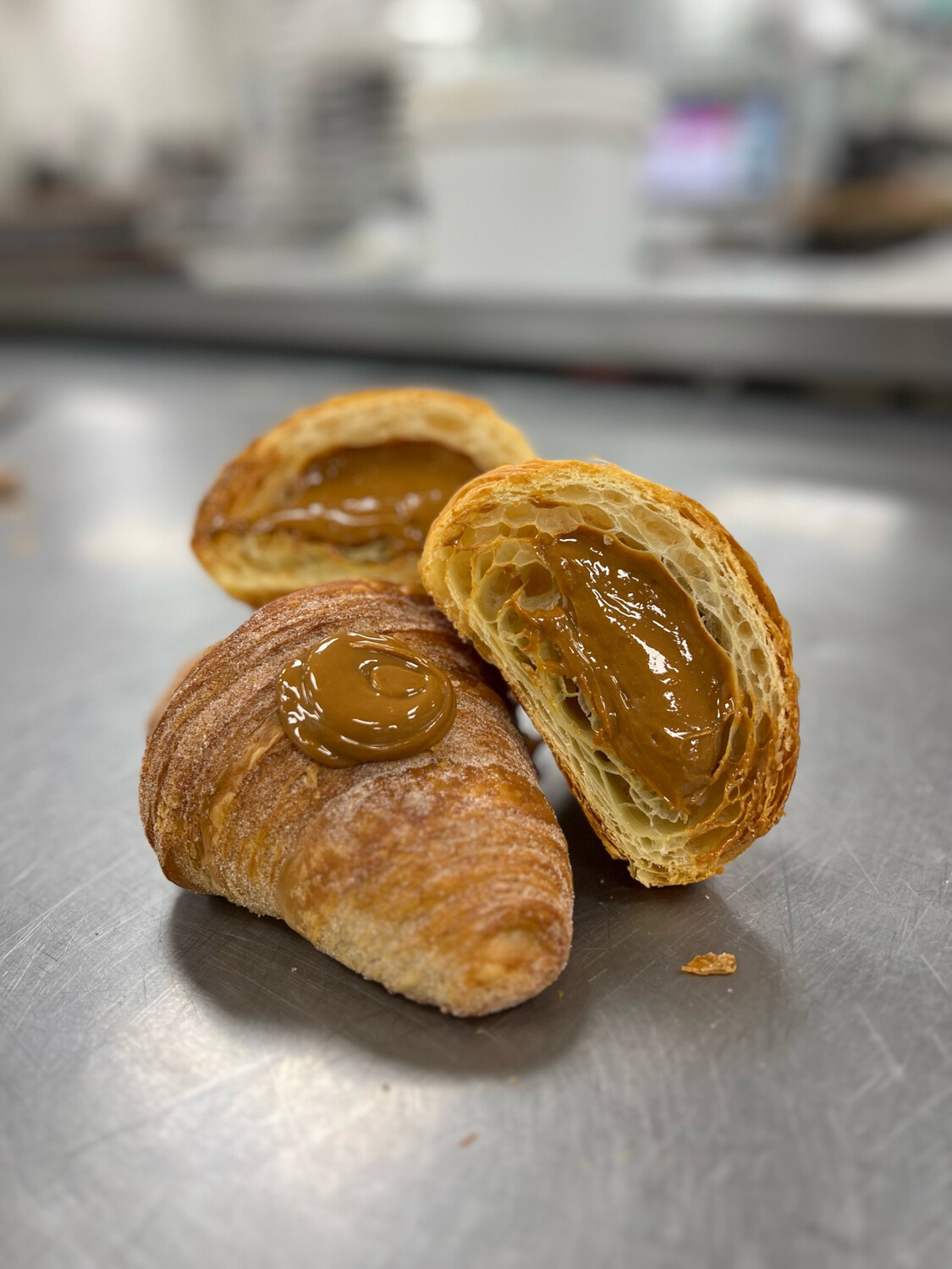 15 Count Tray Dulce Churro Croissant