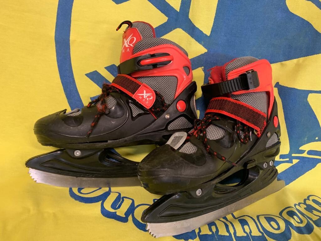 Maat 34-37 verstelbaar IJshockeyschaats kinderen