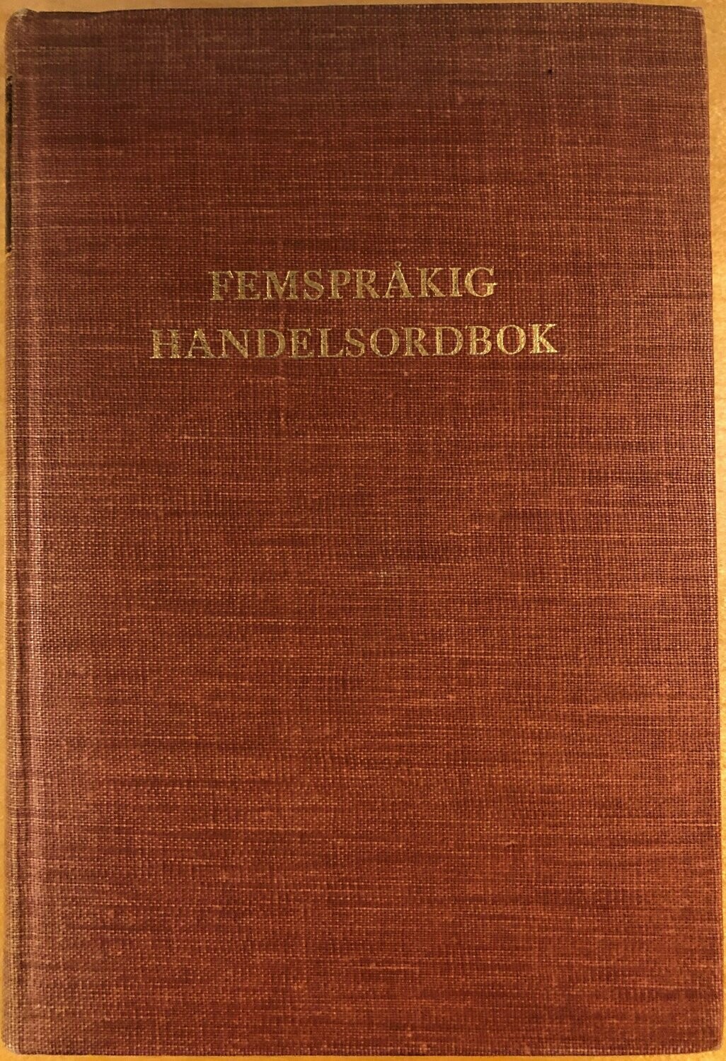 Femspråkig handelsordbok