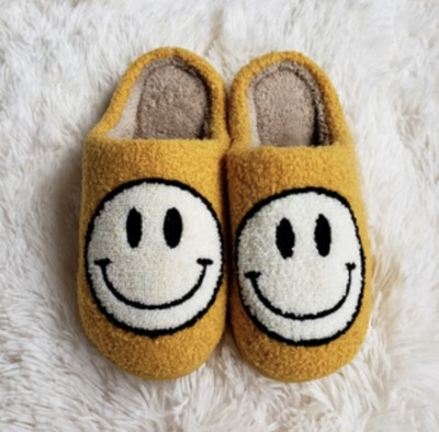 Fuzzy House Shoes- Yellow with White Smiley Face- Size 37-38