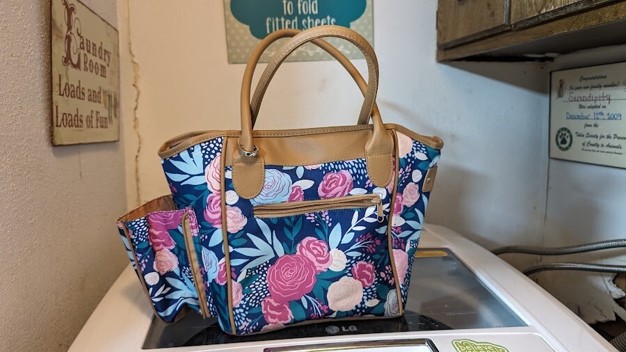 Lunch Tote- Flower Design