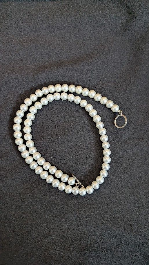 Dog House Pearls Necklace