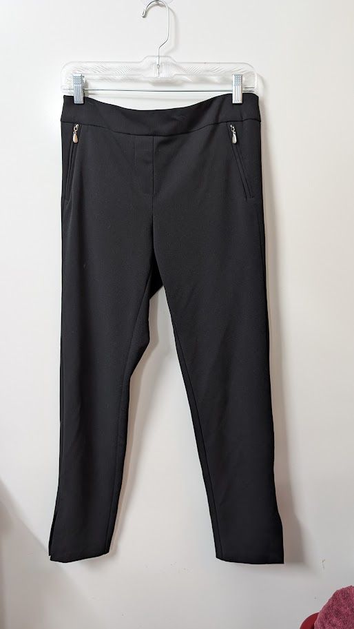 Soho Women&#39;s Pants- Size Medium