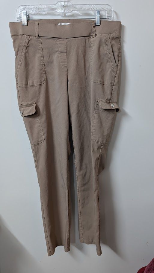 89th + Madison Women&#39;s Pants- Size Large