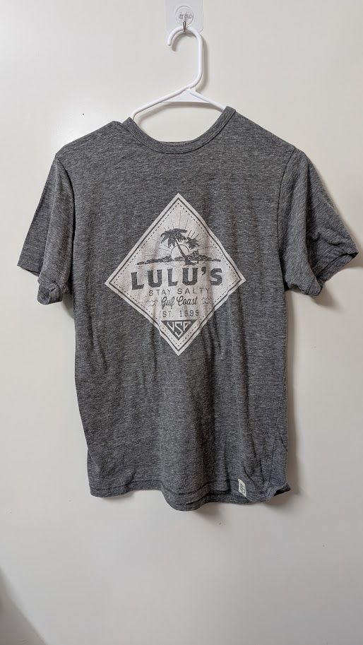 Lulu&#39;s Women&#39;s Shirt- Size Small