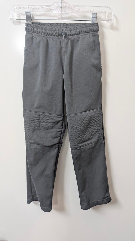 Cat and Jack Fleece Kid&#39;s Pants- Size XS 4/5