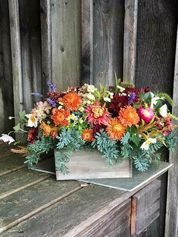 Long and Low Thanksgiving Centerpiece (available for Thanksgiving pre-orders ONLY) Long and Low Thanksgiving Centerpiece (available for Thanksgiving pre-orders ONLY)