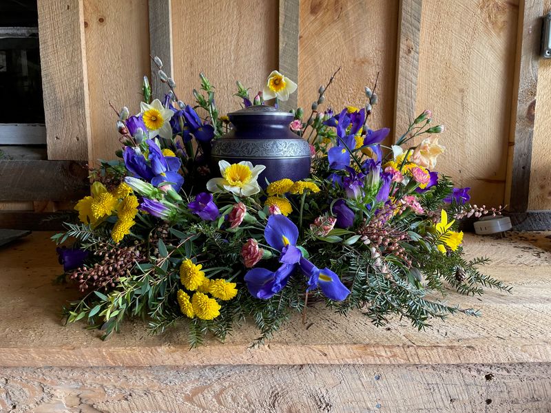 Biodegradable Urn wreath