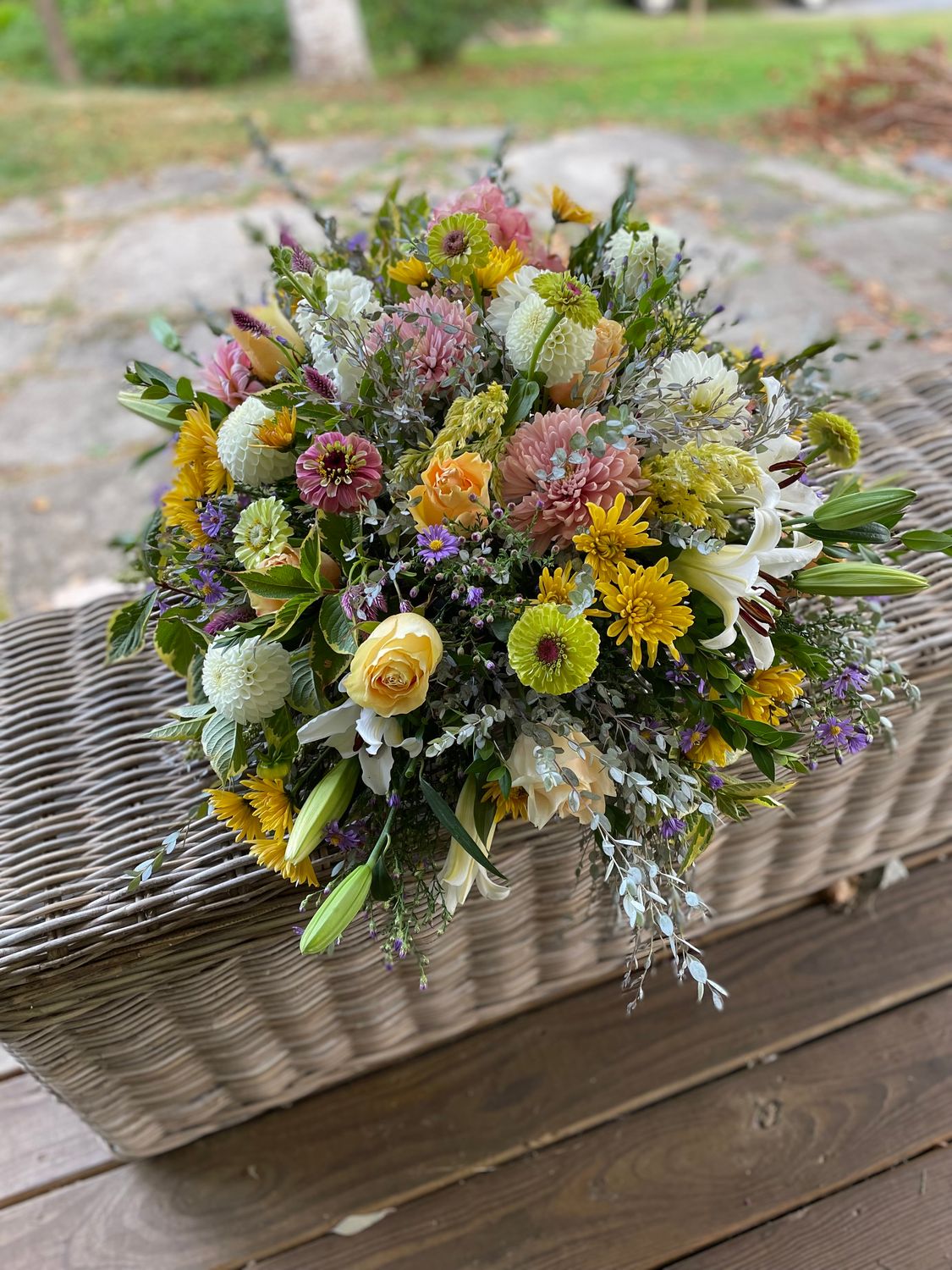 Eco Half-Casket Spray - Biodegradable Eco Half-Casket Spray - Biodegradable