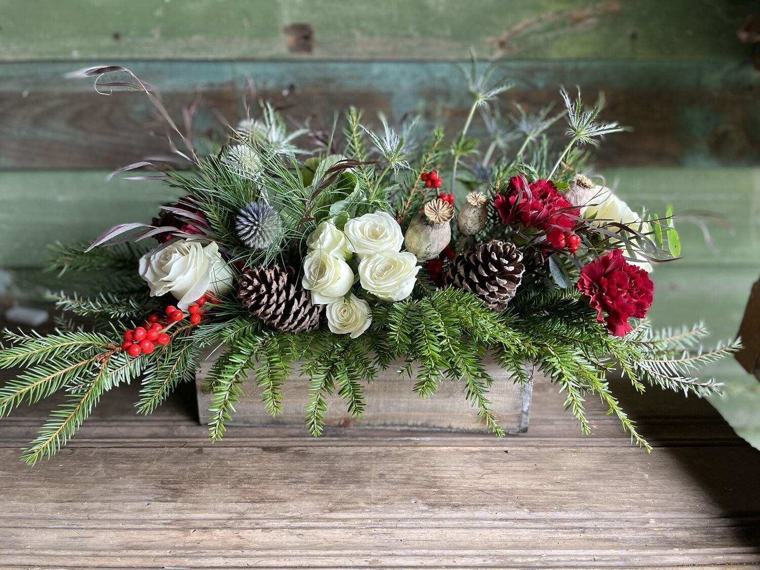Long and Low Winter Holiday Centerpiece Long and Low Winter Holiday Centerpiece