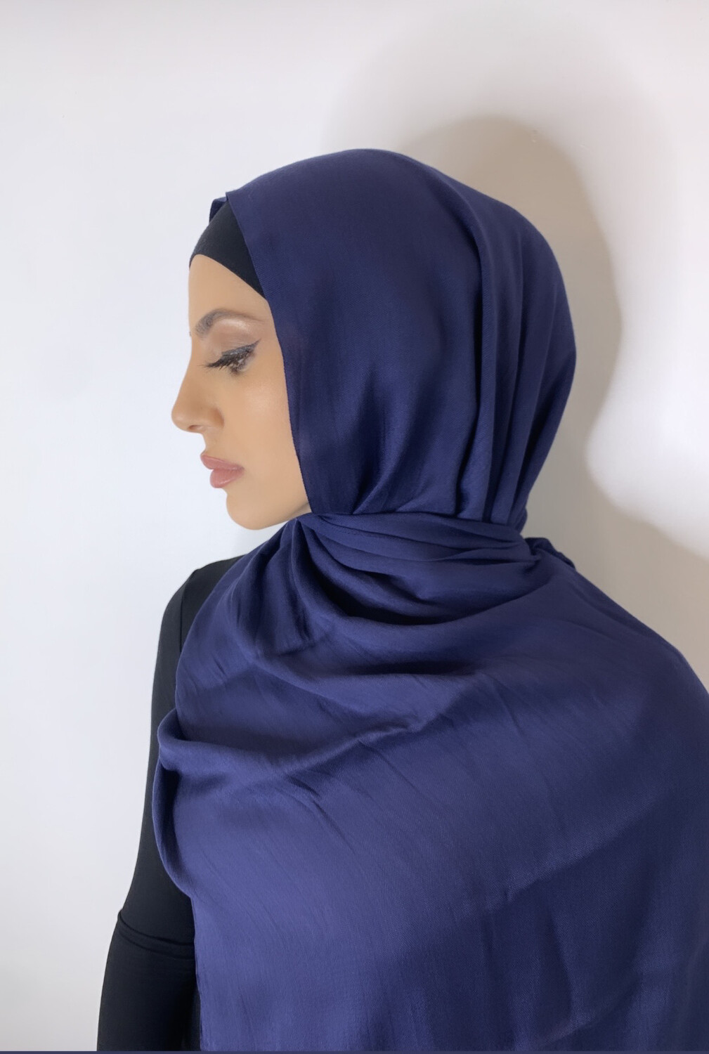 Tassel Free Cotton Hijab Navy