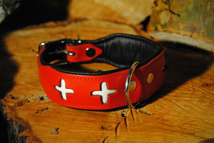 Lederhalsband Schweiz, Farbe: rot/schwarz,, Größe: 45cm