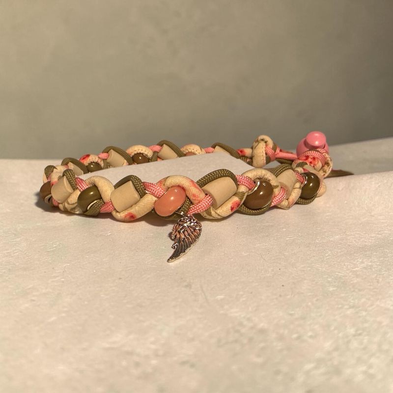 EM- Keramikkette gegen Zecken für einen Halsumfang von ca. 28-40cm EM- Keramikkette gegen Zecken für einen Halsumfang von ca. 28-40cm