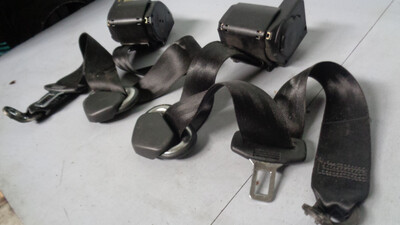Seat Belts - Black