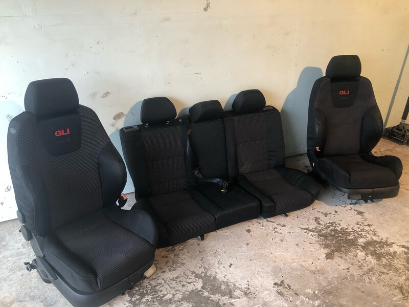 Gli Recaro Seats