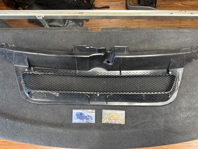 1999-2005 Jetta Front Grill