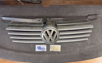 1999-2005 Jetta Front Grill