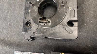 1999-2005 Volkswagen Clock Springs