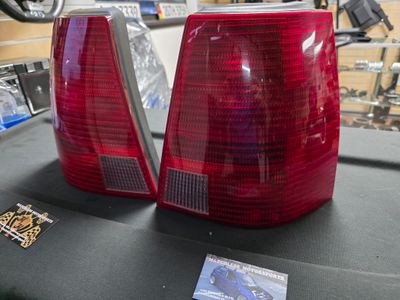 1999-2004 Volkswagen Taillights only for stationwagens