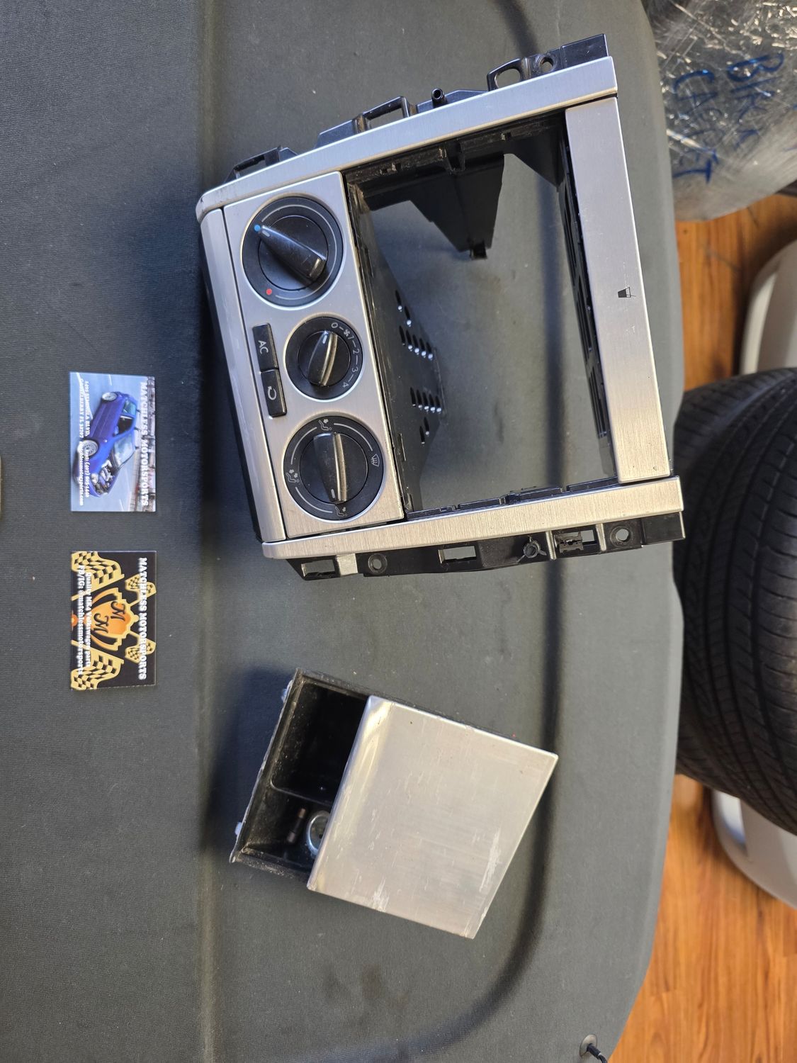 GTI 337 Anniversary radio cage with ash tray