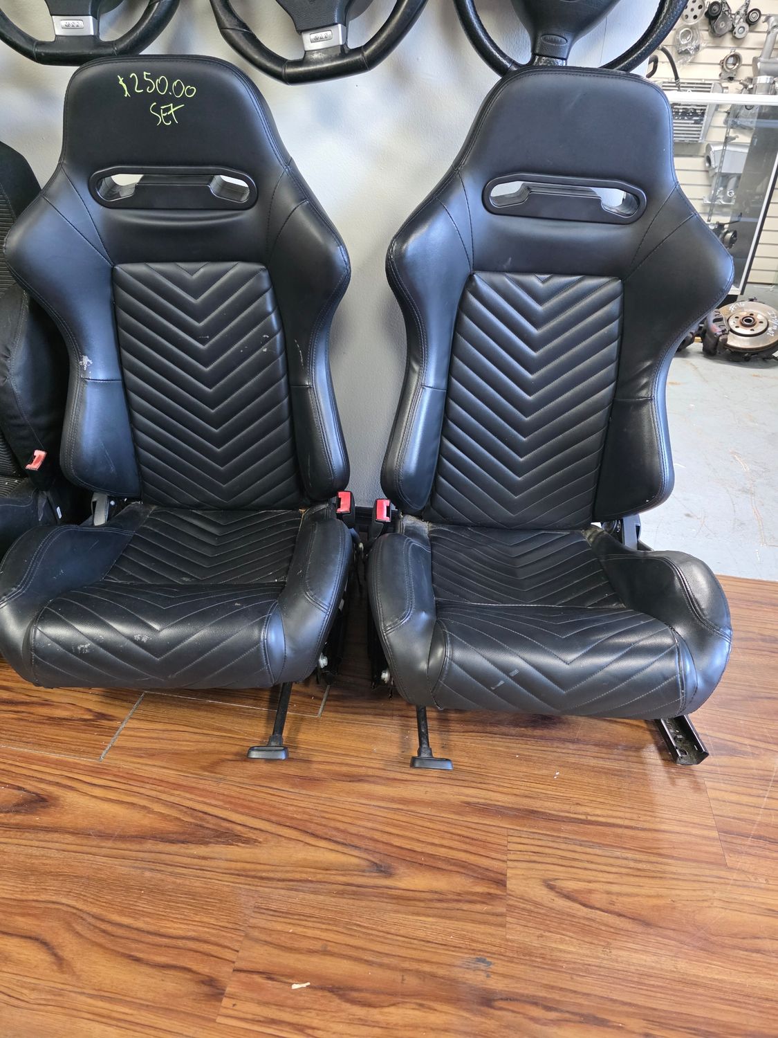 Leather racing seats Leather racing seats