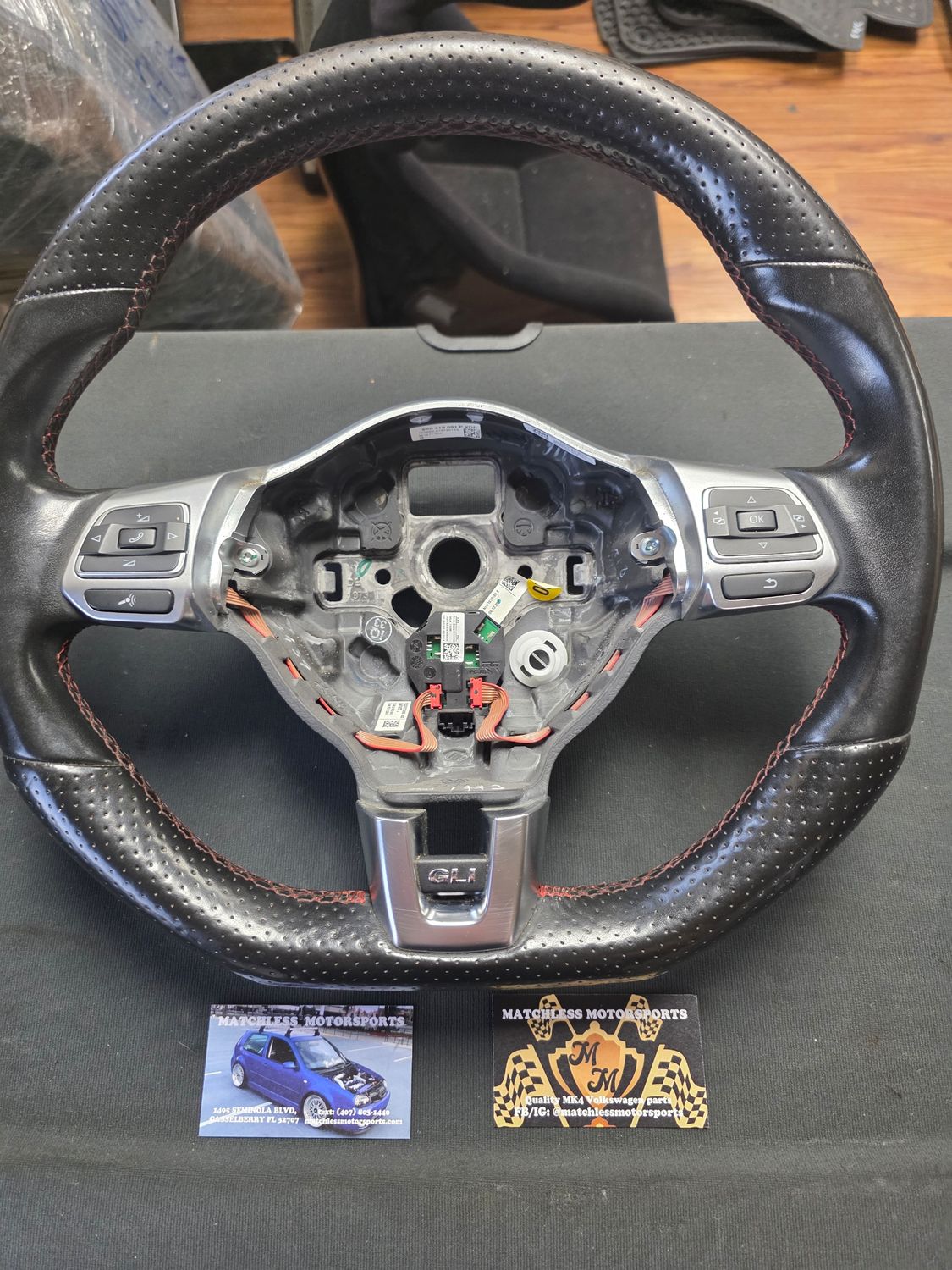 MK6 steering wheel only MK6 steering wheel only