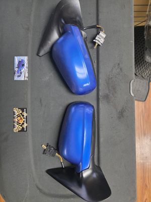 2004-2005 GLI blue side mirrors
