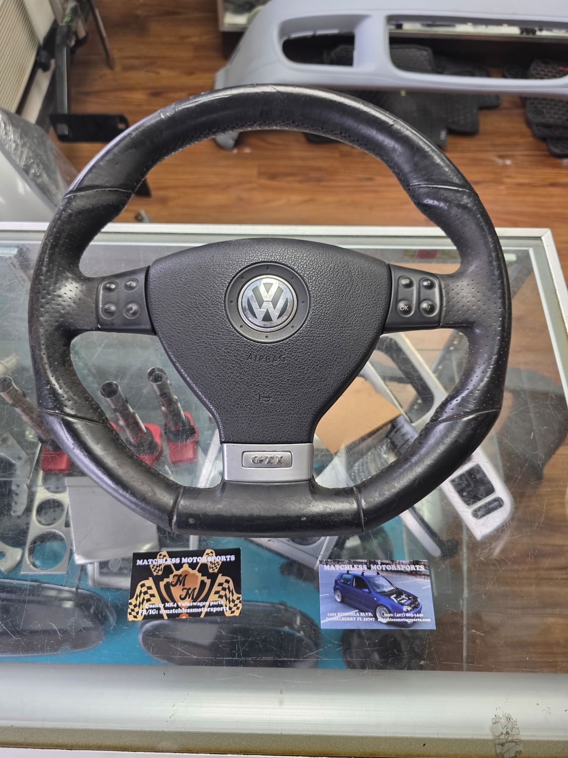 Mk5 volkswagen gti Steering Wheel Mk5 volkswagen gti Steering Wheel