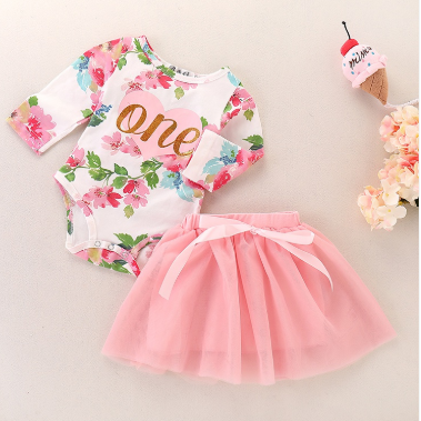 2-piece Sweet Floral Bodysuit and Pink Tulle Skirt Set for Baby Girl