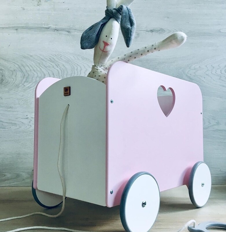 Wooden Classic Box Shaped Pull Cart Wooden Classic Box Shaped Pull Cart