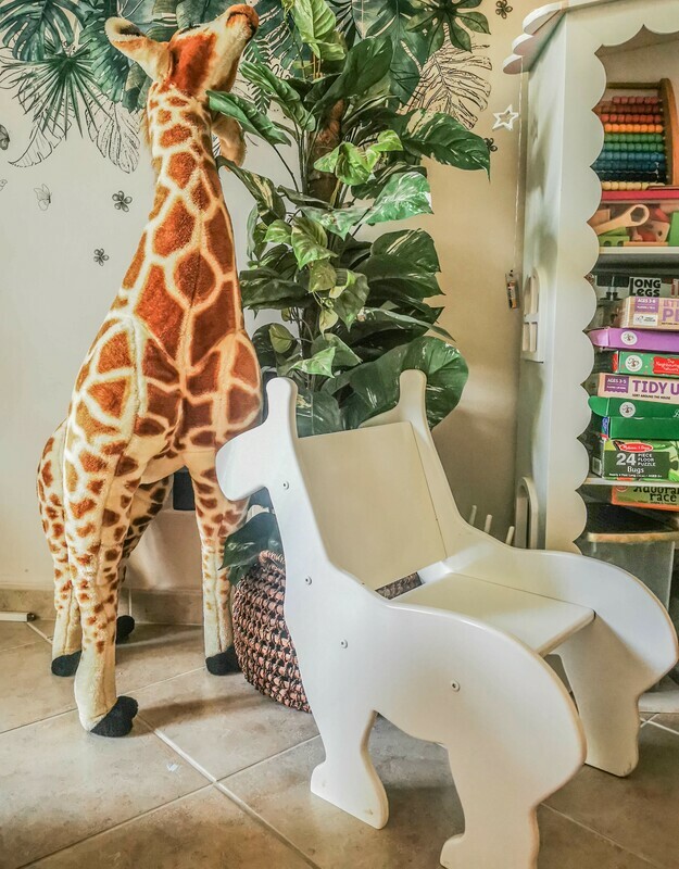 Wooden Montessori Giraffe Chair Wooden Montessori Giraffe Chair