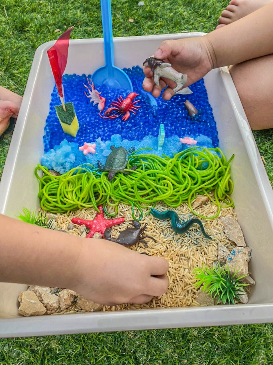 Sensory Table Tools and Toys for Preschool - Pre-K Pages