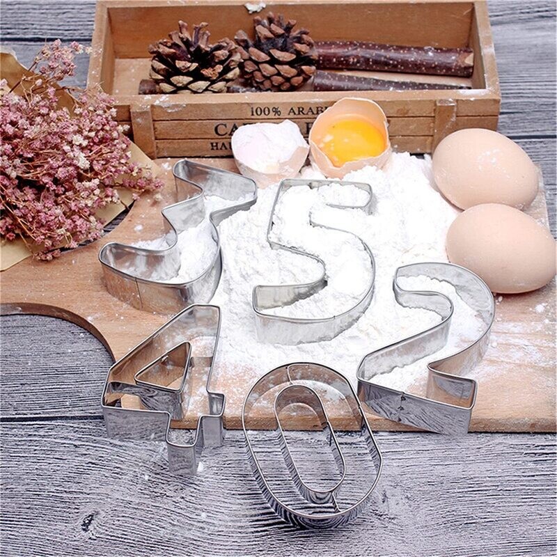 Large Numbers Cutters Set (0-9) 9 Pcs Large Numbers Cutters Set (0-9) 9 Pcs