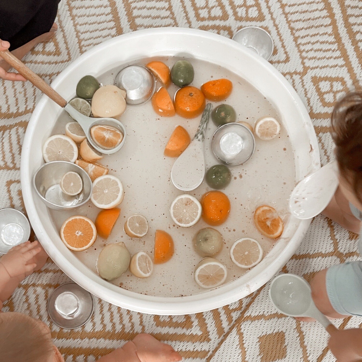Sensory Circular Tray (60cm) White
