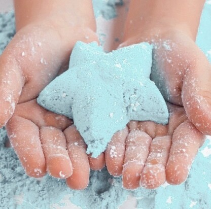 Moon/Kinetic Sand - Blue
