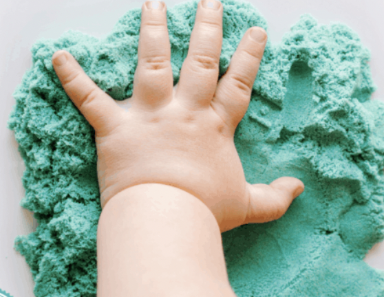 Moon/Kinetic Sand - Green