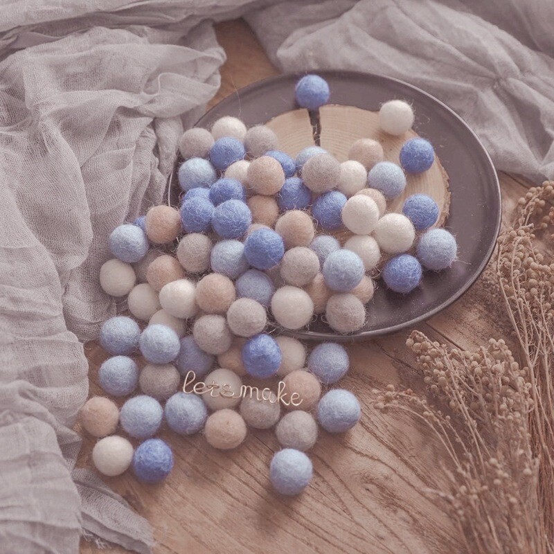 Felt Blue Balls - Set of 10
