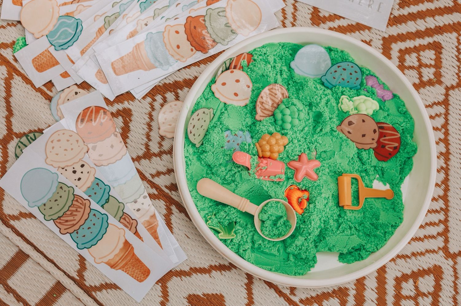 Scoop &amp; Stack Sensory Play - Moon Sand Base Sensory Tray &amp; Set
