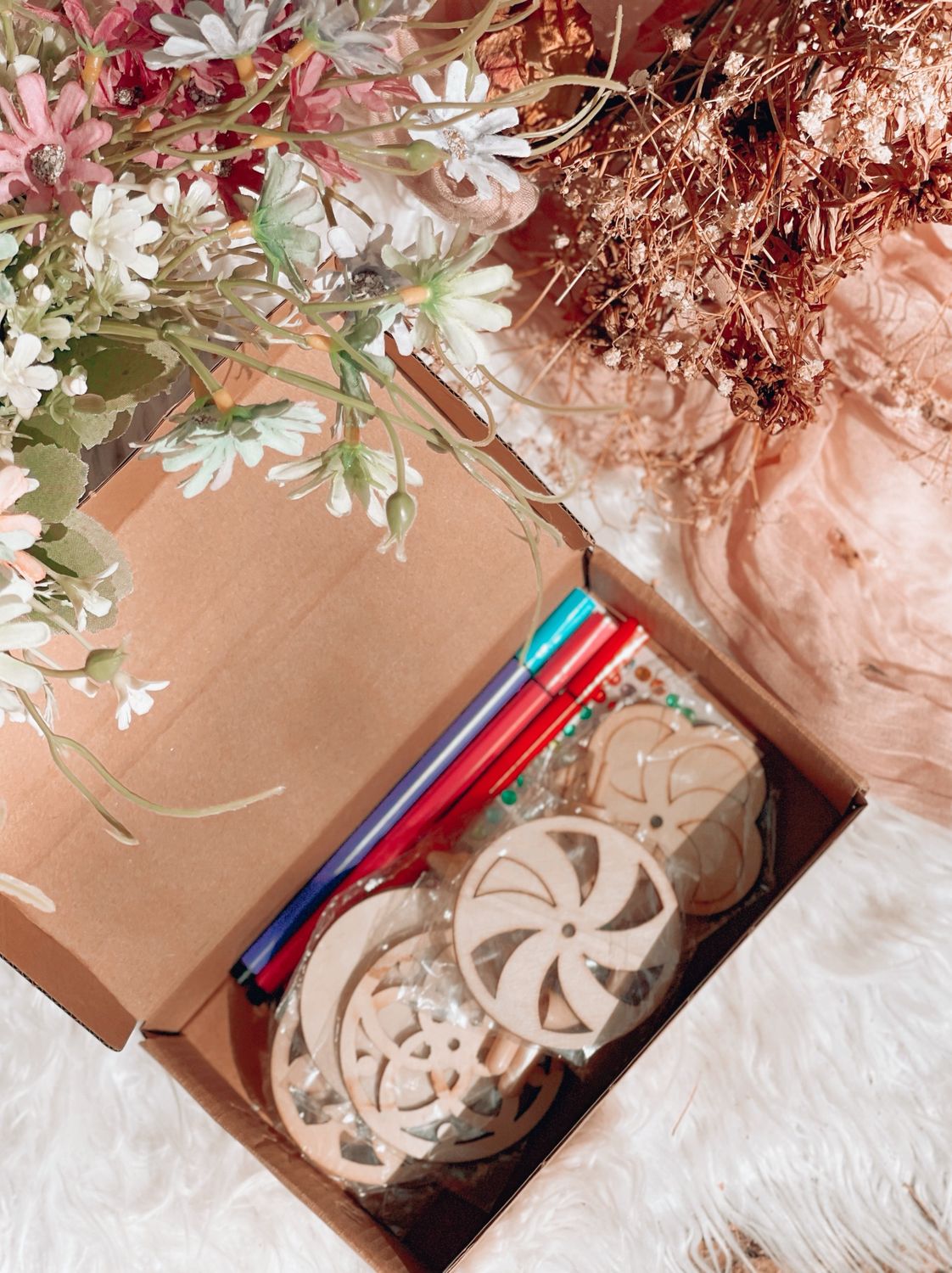 Spin &amp; Design Top Activity Box