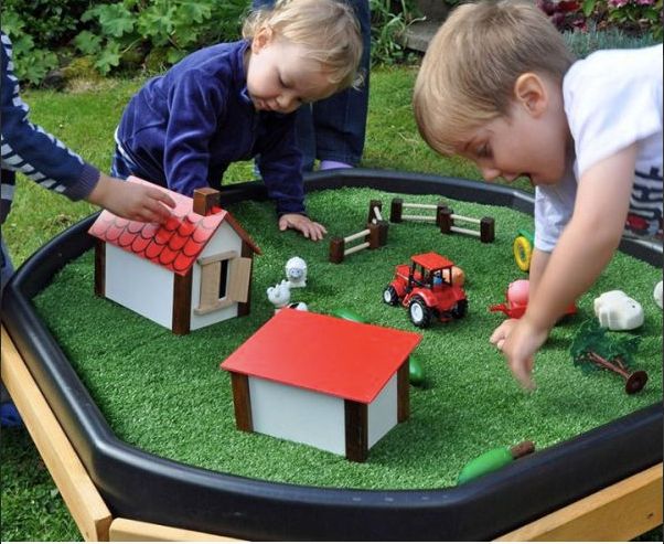 Tuff Tray Grass Insert